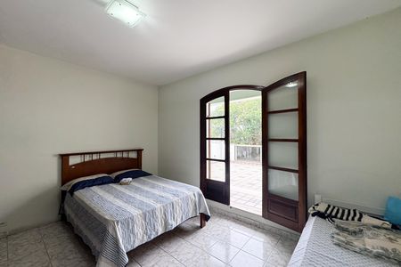 Casa à venda com 276m², 3 quartos e 2 vagas Casa à venda com 276m², 3 quartos e 2 vagasSuíte 1