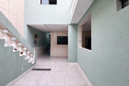 Casa à venda com 276m², 3 quartos e 2 vagas Casa à venda com 276m², 3 quartos e 2 vagasQuintal