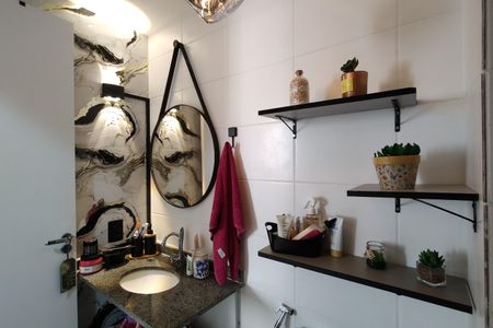 Apartamento para alugar com 42m², 2 quartos e 1 vaga Apartamento para alugar com 42m², 2 quartos e 1 vagaBanheiro Social