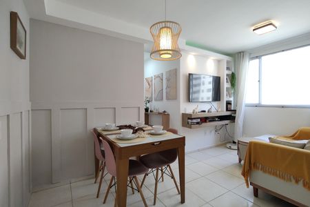 Apartamento para alugar com 42m², 2 quartos e 1 vaga Apartamento para alugar com 42m², 2 quartos e 1 vagaSala