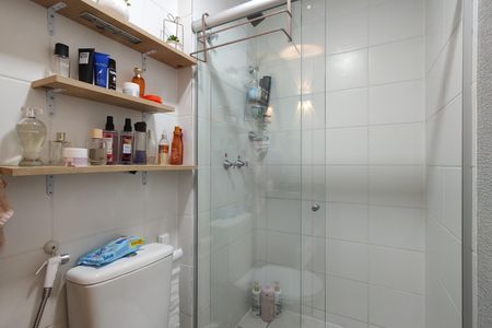 Apartamento para alugar com 42m², 2 quartos e 1 vaga Apartamento para alugar com 42m², 2 quartos e 1 vagaBanheiro da Suíte