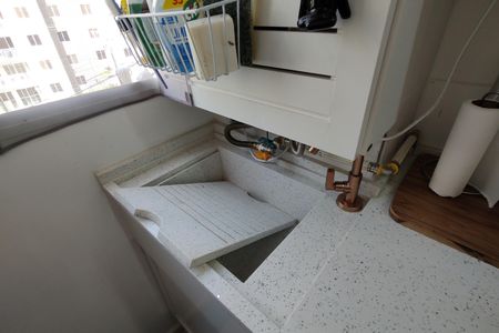 Apartamento para alugar com 42m², 2 quartos e 1 vaga Apartamento para alugar com 42m², 2 quartos e 1 vagaÁrea de Serviço