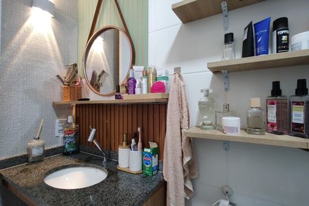 Apartamento para alugar com 42m², 2 quartos e 1 vaga Apartamento para alugar com 42m², 2 quartos e 1 vagaBanheiro da Suíte