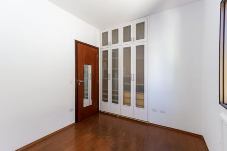 Dormitório 2 de casa para alugar com 3 quartos, 212m² em Vila Mariza Mazzei, São Paulo