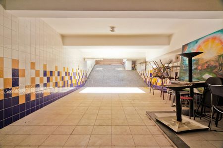 Casa à venda com 212m², 3 quartos e 4 vagas Casa à venda com 212m², 3 quartos e 4 vagasÁrea externa