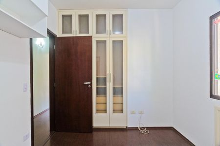 Casa à venda com 212m², 3 quartos e 4 vagas Casa à venda com 212m², 3 quartos e 4 vagasSuíte americana 2