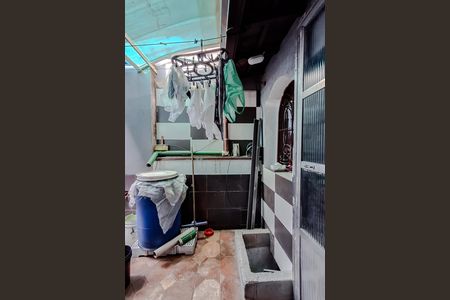 Casa à venda com 120m², 2 quartos e 1 vagaÁrea de Serviço