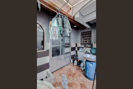 Casa à venda com 120m², 2 quartos e 1 vagaÁrea de Serviço