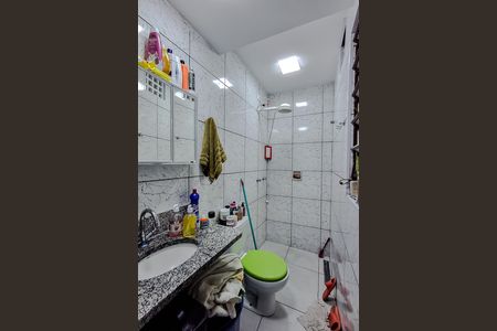 Casa à venda com 120m², 2 quartos e 1 vagaBanheiro de serviço