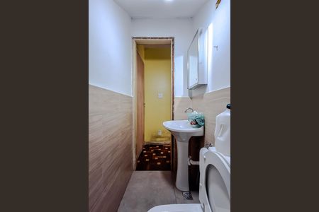 Casa à venda com 120m², 2 quartos e 1 vagaLavabo