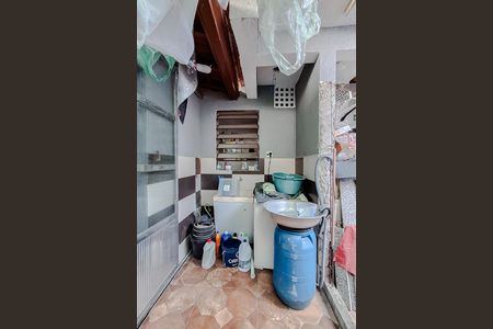Casa à venda com 120m², 2 quartos e 1 vagaÁrea de Serviço