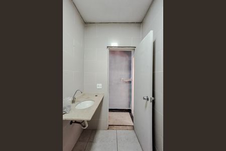 Casa à venda com 120m², 2 quartos e 1 vagaBanheiro