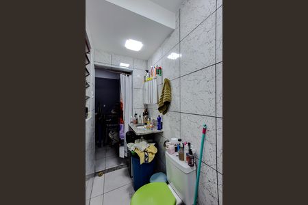 Casa à venda com 120m², 2 quartos e 1 vagaBanheiro de serviço