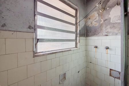 Apartamento à venda com 151m², 3 quartos e sem vagaBanheiro
