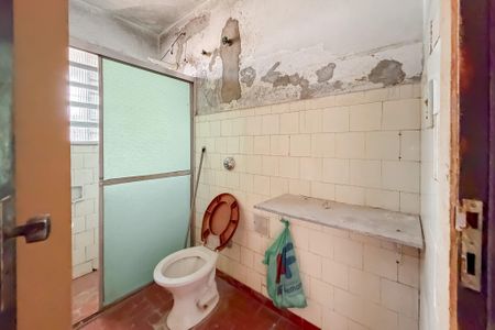 Apartamento à venda com 151m², 3 quartos e sem vagaBanheiro
