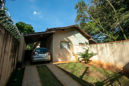 Casa à venda com 164m², 1 quarto e 2 vagasFRENTE DA CASA