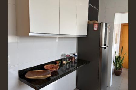 Foto 09 de apartamento à venda com 3 quartos, 90m² em Nova Suíça, Belo Horizonte