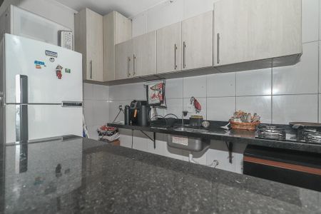 Cozinha e Área de Serviço de apartamento à venda com 1 quarto, 42m² em Santa Cecília, Porto Alegre