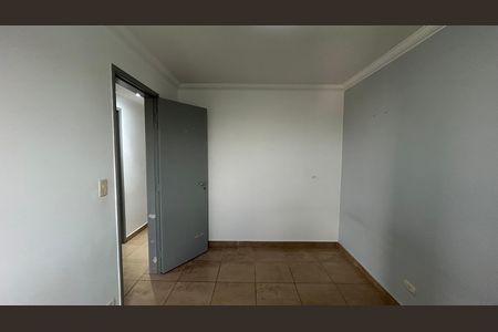 Apartamento para alugar com 69m², 3 quartos e 2 vagasQuarto 3