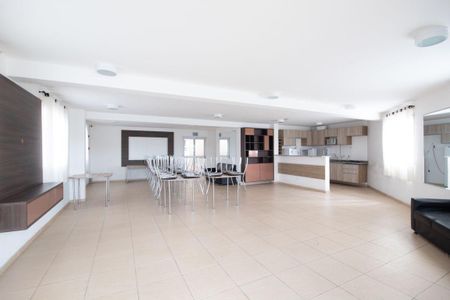 Apartamento à venda com 47m², 2 quartos e 1 vaga Apartamento à venda com 47m², 2 quartos e 1 vagaÁrea comum - Salão de festas