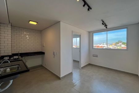 Sala/Cozinha de apartamento para alugar com 2 quartos, 35m² em Vila Moraes, São Paulo