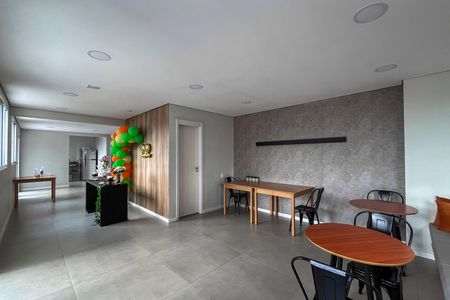 Apartamento para alugar com 35m², 2 quartos e sem vaga Apartamento para alugar com 35m², 2 quartos e sem vagaSalão de Festas