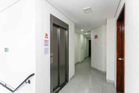 Apartamento à venda com 49m², 2 quartos e 1 vagaHall / Entrada 