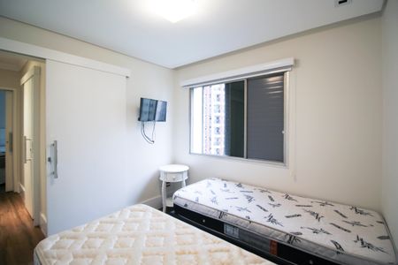 Apartamento para alugar com 74m², 2 quartos e 1 vagaQuarto 2
