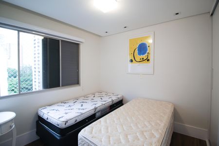 Apartamento para alugar com 74m², 2 quartos e 1 vagaQuarto 2
