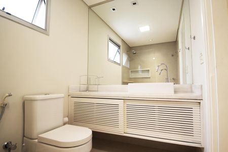 Apartamento para alugar com 74m², 2 quartos e 1 vagaBanheiro