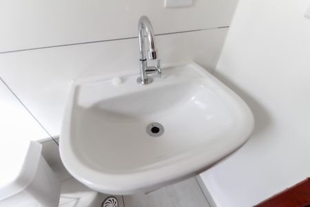Apartamento à venda com 49m², 2 quartos e 1 vagaBanheiro Social