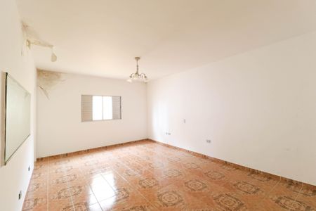 Casa à venda com 3 quartos, 240m² em Vila Maria Alta, São Paulo