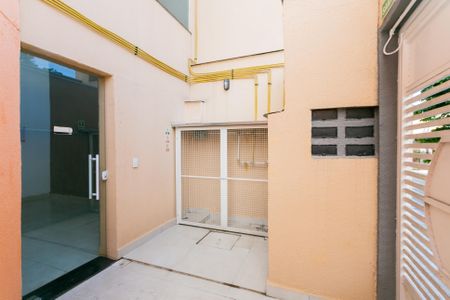 Apartamento à venda com 49m², 2 quartos e 1 vagaEntrada do Condomínio 