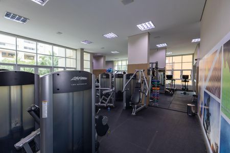 Apartamento à venda com 130m², 4 quartos e 3 vagas Apartamento à venda com 130m², 4 quartos e 3 vagasÁrea comum - Academia