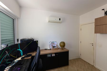 Apartamento à venda com 130m², 4 quartos e 3 vagas Apartamento à venda com 130m², 4 quartos e 3 vagasQuarto 3
