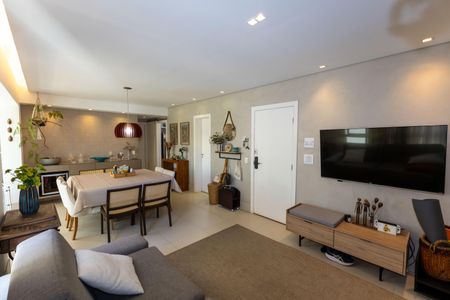 Sala de TV de apartamento para alugar com 4 quartos, 130m² em Vila da Serra, Nova Lima