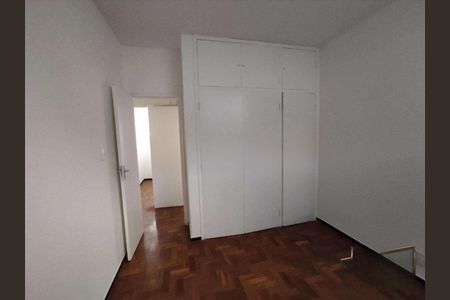 Apartamento à venda com 160m², 4 quartos e 2 vagas
