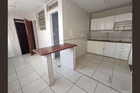 Apartamento à venda com 160m², 4 quartos e 2 vagas