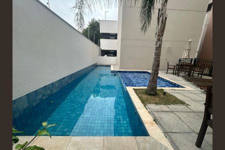 Apartamento à venda com 38m², 2 quartos e sem vaga Apartamento à venda com 38m², 2 quartos e sem vagaPiscina