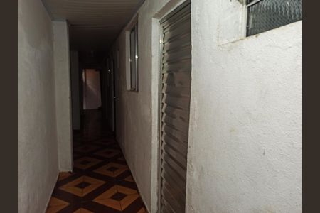 Apartamento para alugar com 35m², 1 quarto e sem vagaDetalhe - Corredor Externo