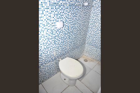 Apartamento para alugar com 35m², 1 quarto e sem vagaDetalhe - Banheiro Social