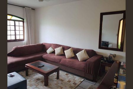 Casa à venda com 3 quartos, 160m² em Vila Bancaria Munhoz, São Paulo