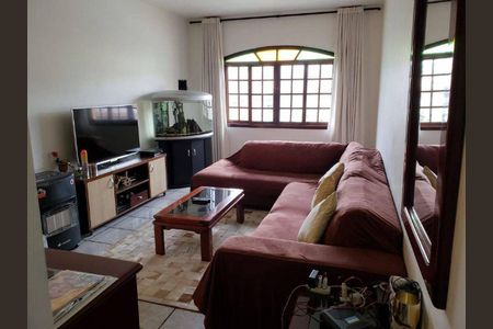 Casa à venda com 3 quartos, 160m² em Vila Bancaria Munhoz, São Paulo