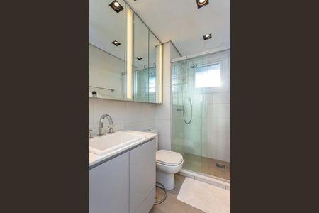 Banheiro 1 de apartamento para alugar com 2 quartos, 71m² em Petrópolis, Porto Alegre