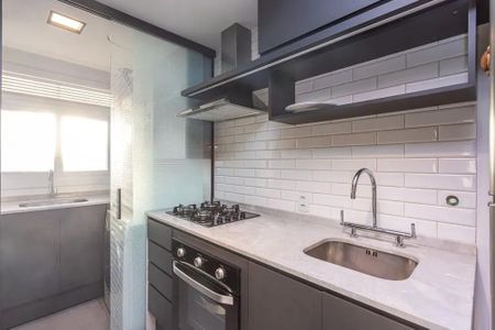 Cozinha de apartamento para alugar com 2 quartos, 71m² em Petrópolis, Porto Alegre