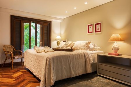Casa para alugar com 680m², 4 quartos e 4 vagasQuarto 