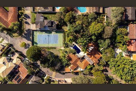 Casa para alugar com 680m², 4 quartos e 4 vagasÁrea externa