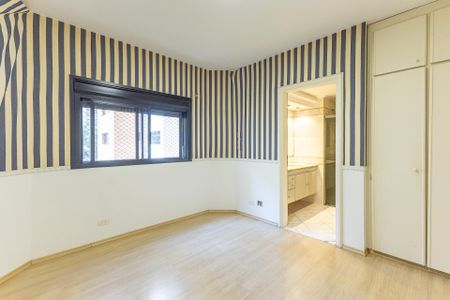 Apartamento para alugar com 190m², 4 quartos e 3 vagasSuíte 2