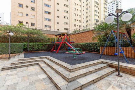 Apartamento para alugar com 190m², 4 quartos e 3 vagasÁrea comum - Playground