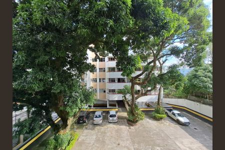 Apartamento à venda com 71m², 2 quartos e 1 vaga